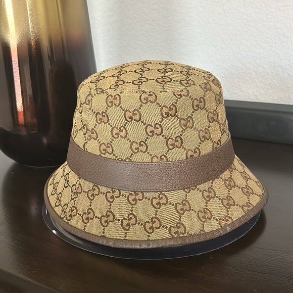 Gucci GG Canvas Bucket Hat - Picture 3 of 7